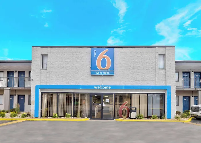6-villa Park, Il - Chicago West 3*