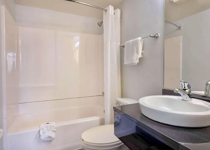 6-villa Park, Il - Chicago West 3*