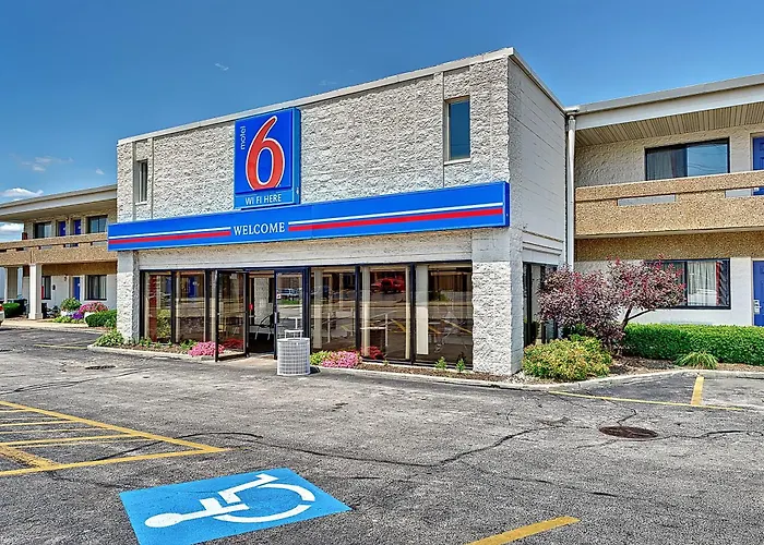 6-villa Park, Il - Chicago West 3*