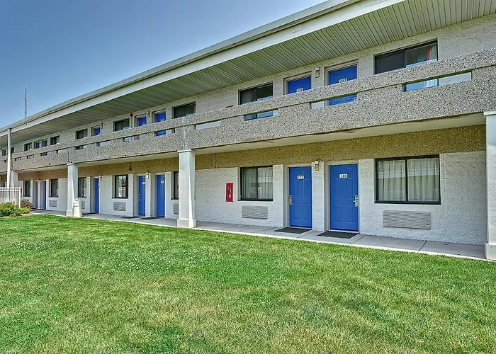 6-villa Park, Il - Chicago West Hotel 3*